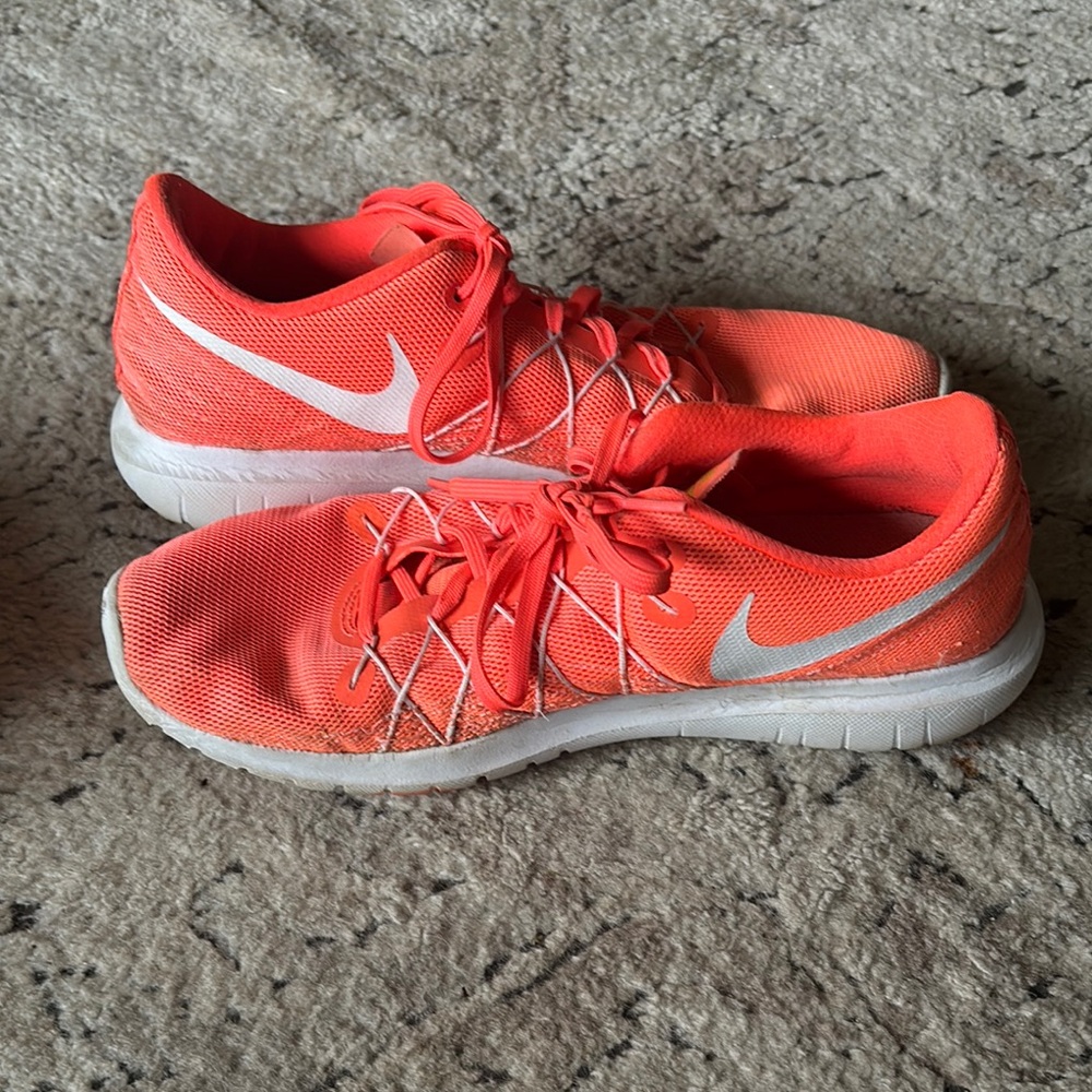 Nike Women's Orange Athletic Shoes
